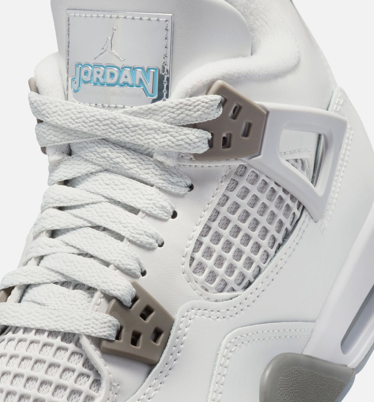 Air Jordan 4 Retro Blue Chill Grade School Lifestyle Shoe - Photon Dust/Blue Chill/Flat Pewter/White/Blue Tint