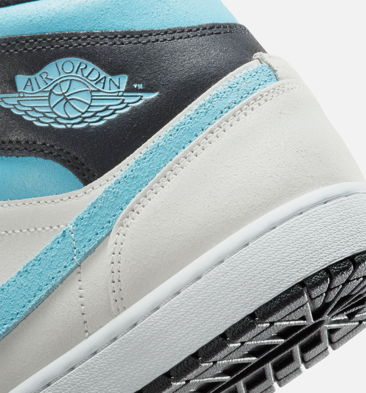 Air Jordan 1 Mid SE Men's Lifestyle Shoe - Summit White/Blue Chill/Black